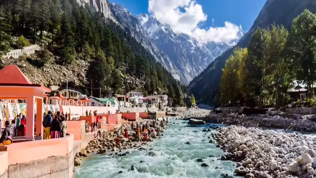 to Gangotri taxi — scenic road